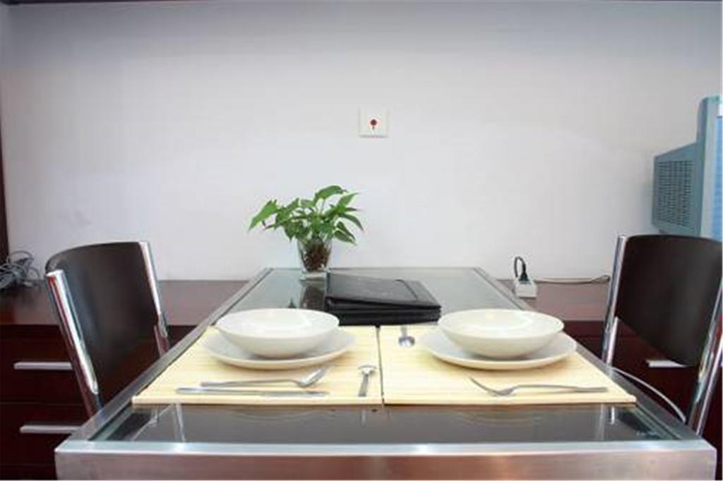 Shanghai Skiline World Union Service Apartment Bagian luar foto